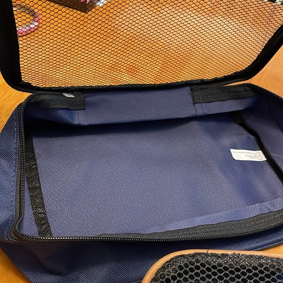 Navy and Tan Travel Organizer Set - Picture 3 of 6